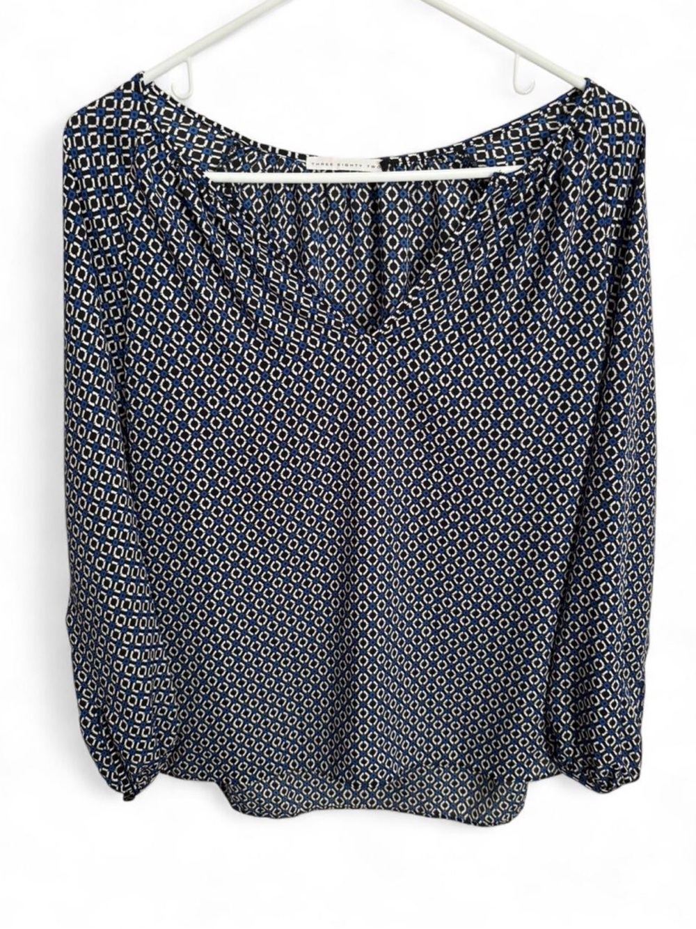 Three Eighty Two Geometric Diamond Tile Blouse Split V Neck Blue XS